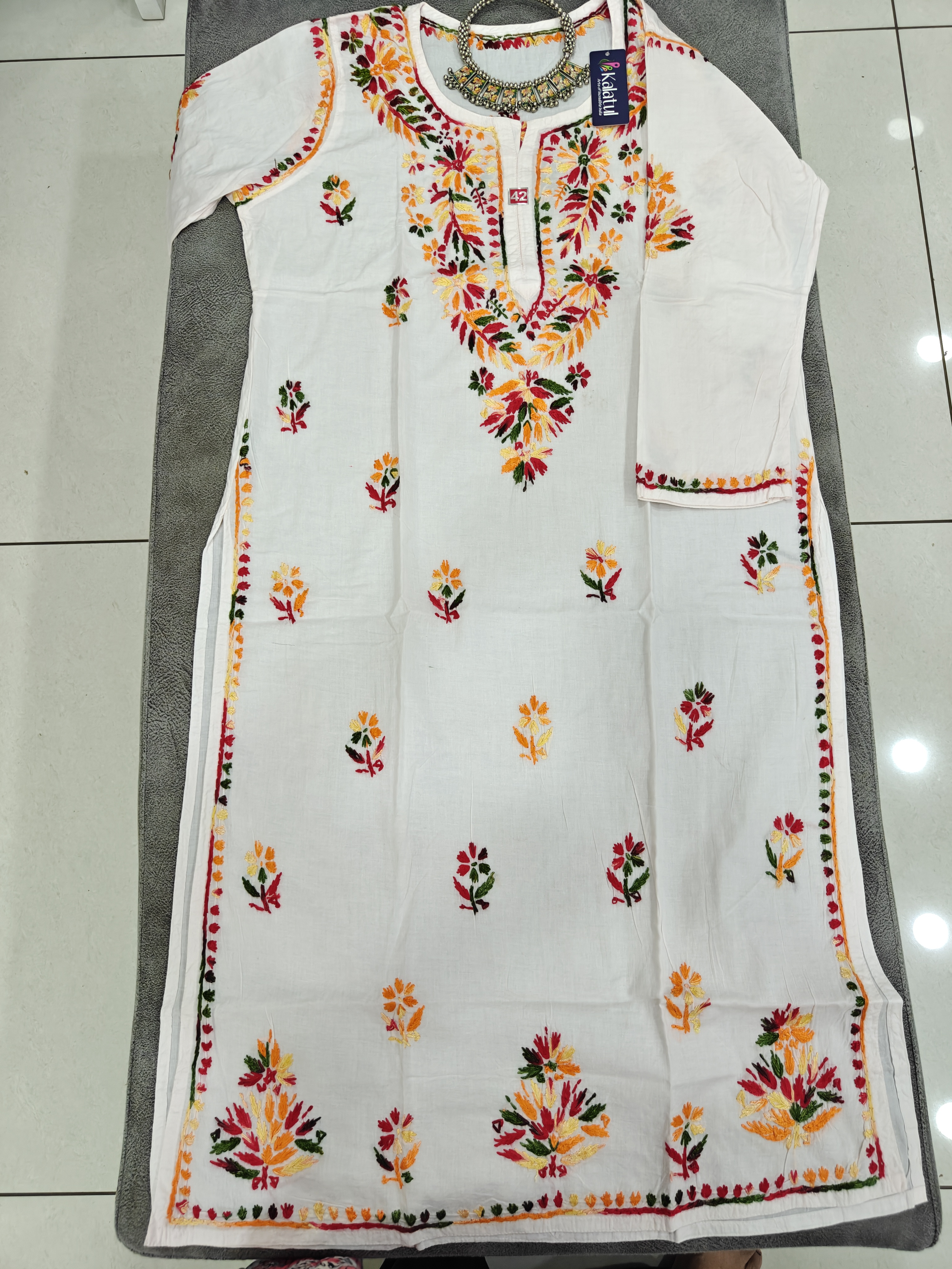 Radha Chikankari Kurti