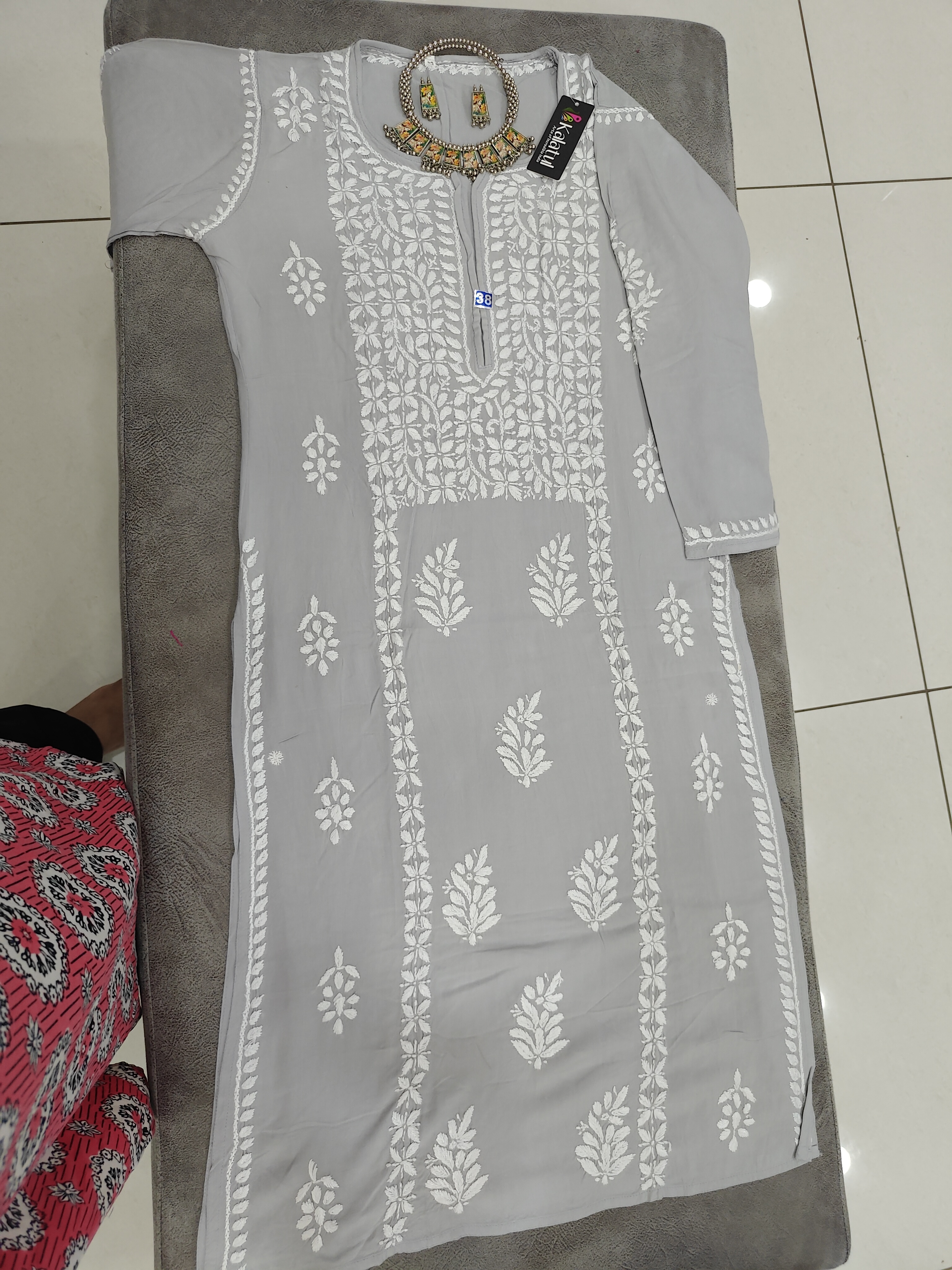 Saloni Chikankari kurti